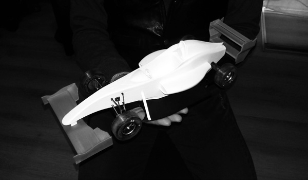 macchina_350x600_05