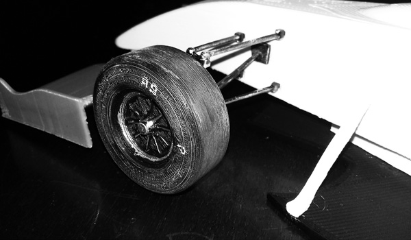 macchina_350x600_09